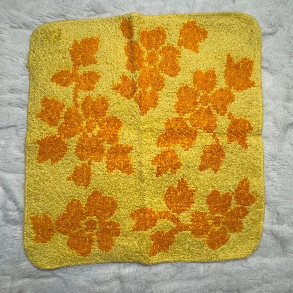 Vintage Fashion Manor Yellow Orange Floral Cotton Hand Towel Washcloth Set 70s